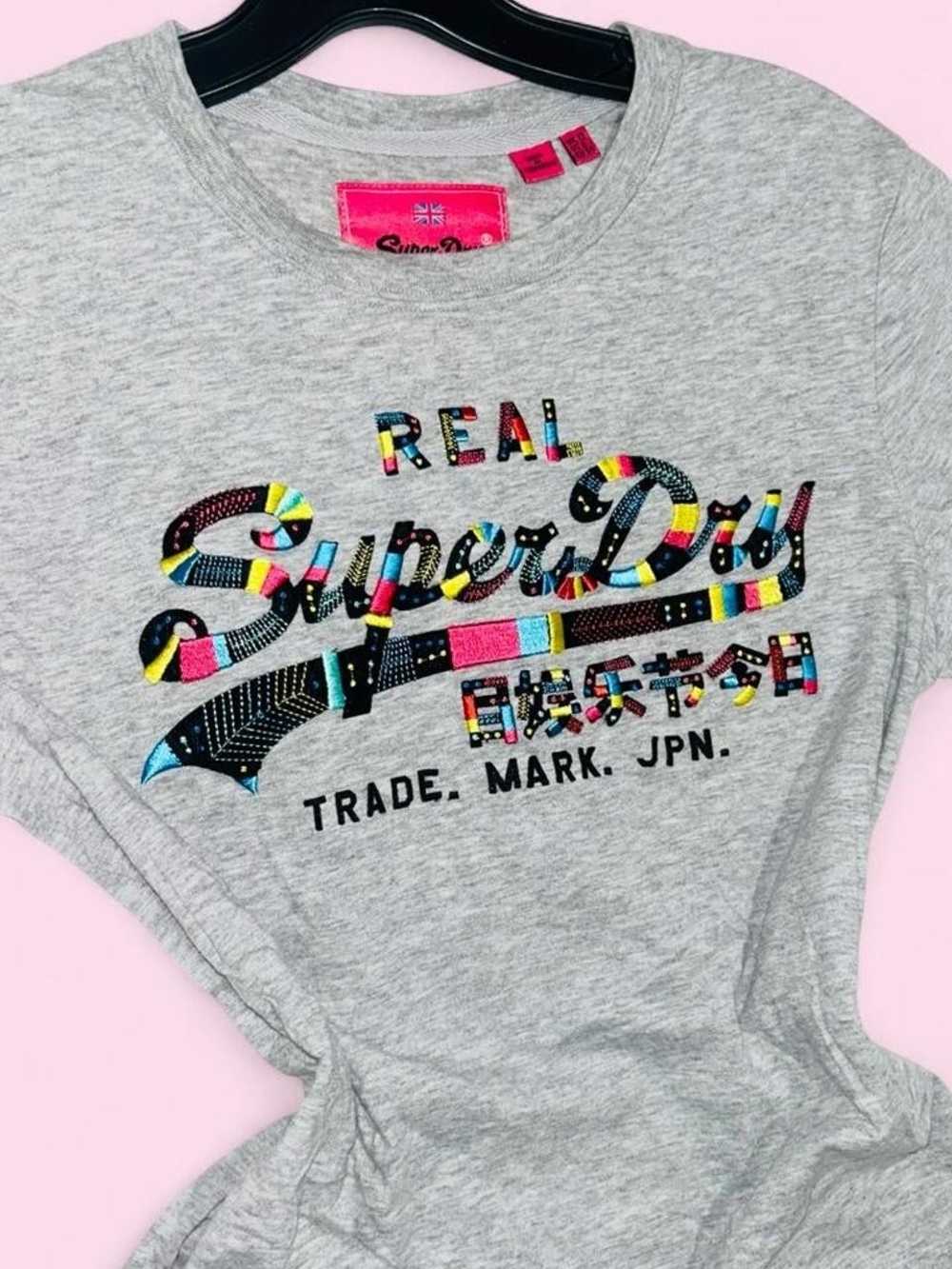 Superdry Grey Tee with Multicolor Logo